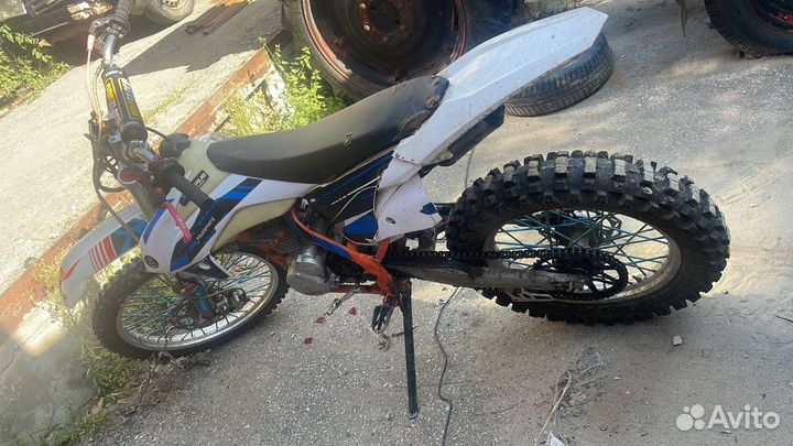 Мотоцикл Kayo k1