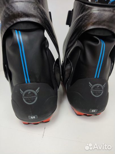 Лыжные коньковые ботинки KV+CH 1 Skate Carbon NNN