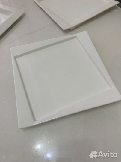 Тарелки сервировочные