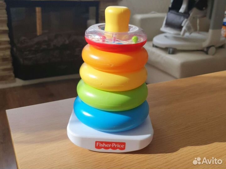 Пирамидка fisher price