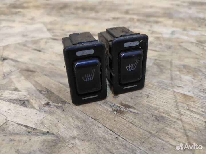 Кнопки обогрева сидений Nissan Almera Classic