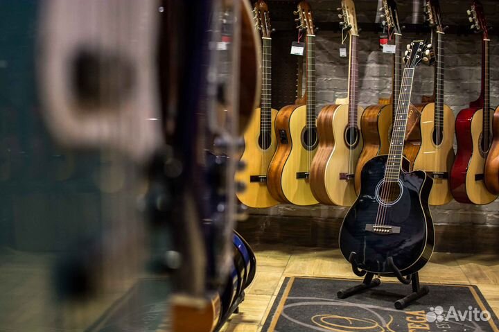 Акустическая гитара Colombo + Аксессуары