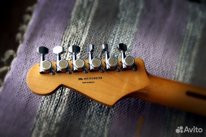 Электрогитара Fender Stratocaster Standart HSS