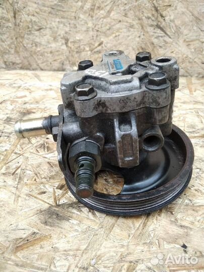 Насос гур Mitsubishi Pajero Sport K9 4D56