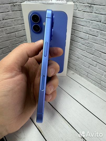 iPhone 16, 128 ГБ