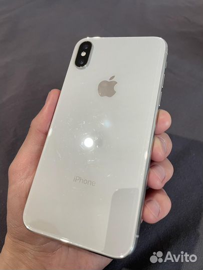 iPhone X, 64 ГБ