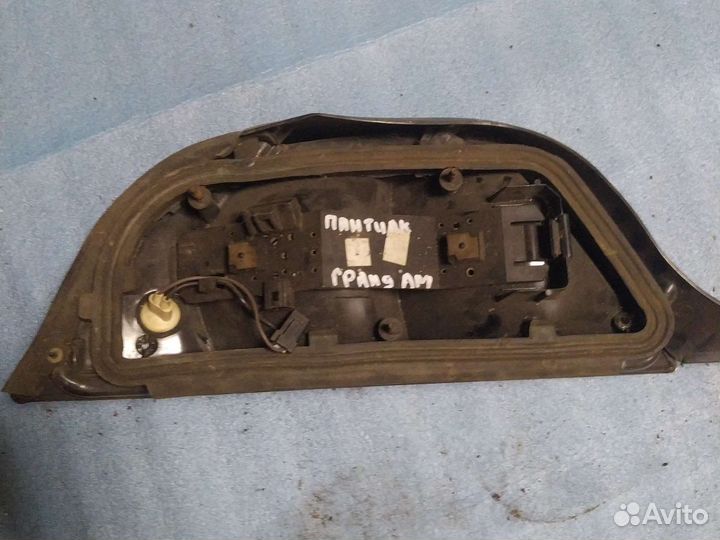 Фонарь правый Pontiac Grand AM Понтиак гранд ам