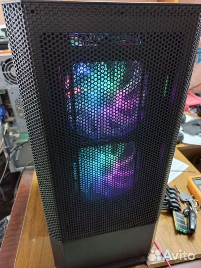 Игровой пк CS:GO 300-400 FPS