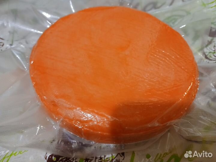 Крафтовый козий сыр