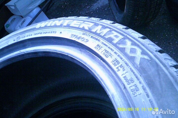 Dunlop SP Winter Maxx WM01 205/65 R16