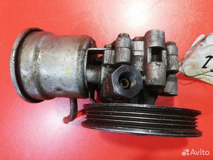 Насос гур Toyota Vitz SCP10 1SZ-FE 1999-2005