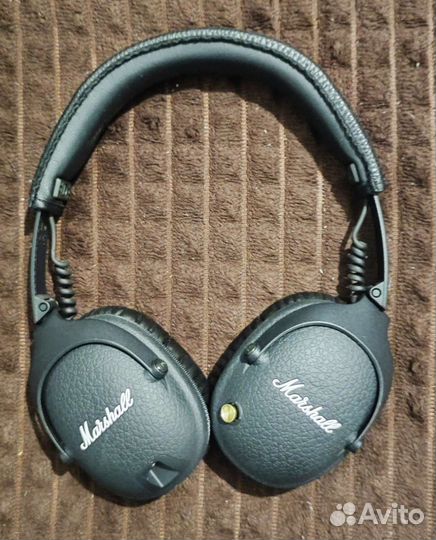 Беспроводные наушники