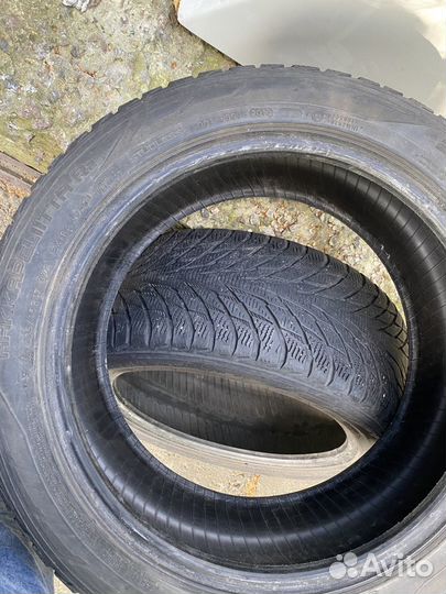 Nokian Tyres Hakkapeliitta 2 235/45 R17