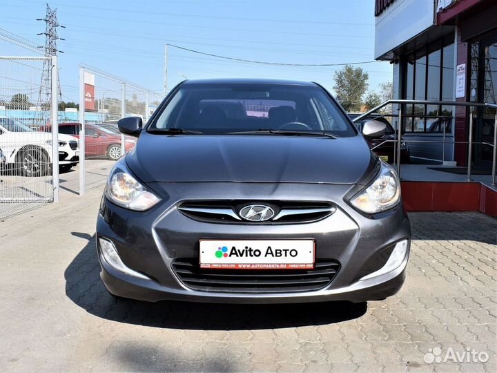 Hyundai Solaris 1.6 AT, 2012, 263 485 км