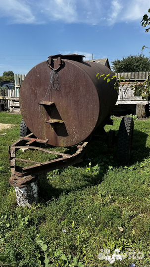 Бочка на колесахдля трактора