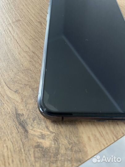 iPhone 11 Pro, 64 ГБ