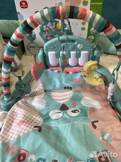 Развивающий коврик с пианино