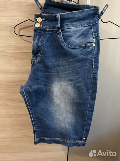 Бриджи(шорты) 50 р женск. джинс