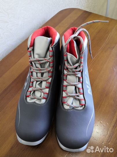 Ботинки лыжные новые next 37