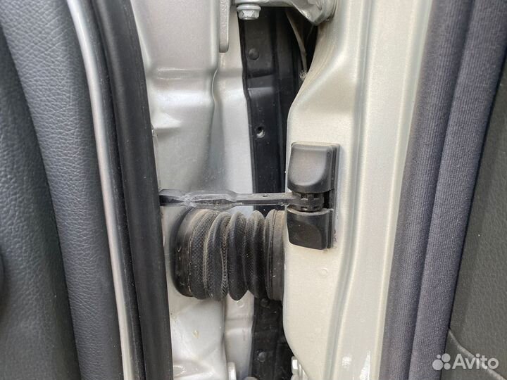 Ограничитель дверей Mercedes S-class W220