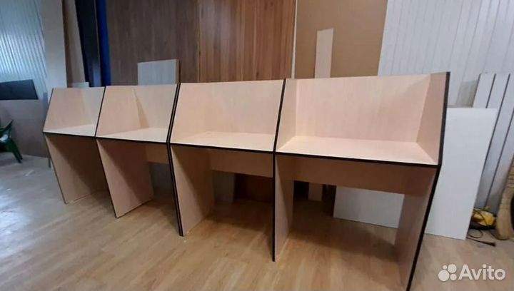 Мебель для офиса (столы)