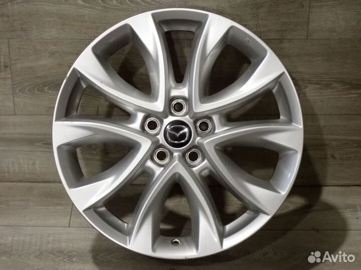 Комплект оригинальных R19 дисков Mazda CX5