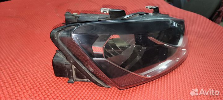 Фара правая фольксваген поло седан 18г.в
