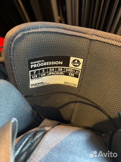 Сноубордические ботинки Burton женские 37 RU