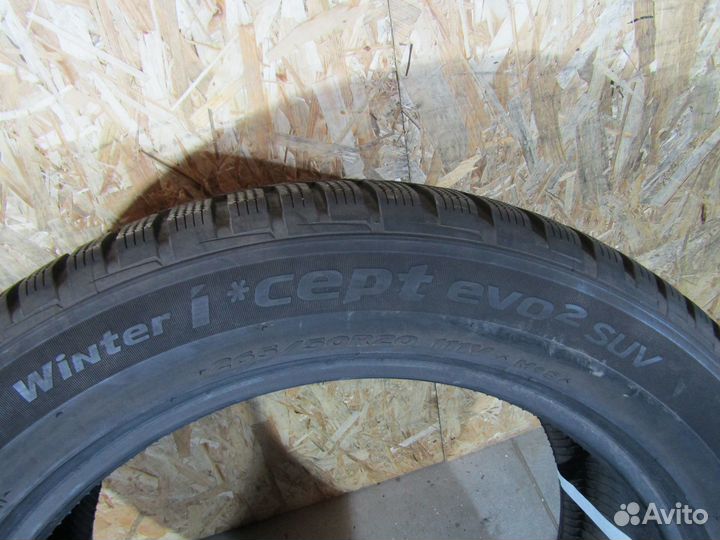 Hankook Winter I'Cept Evo2 W320A SUV 265/50 R20