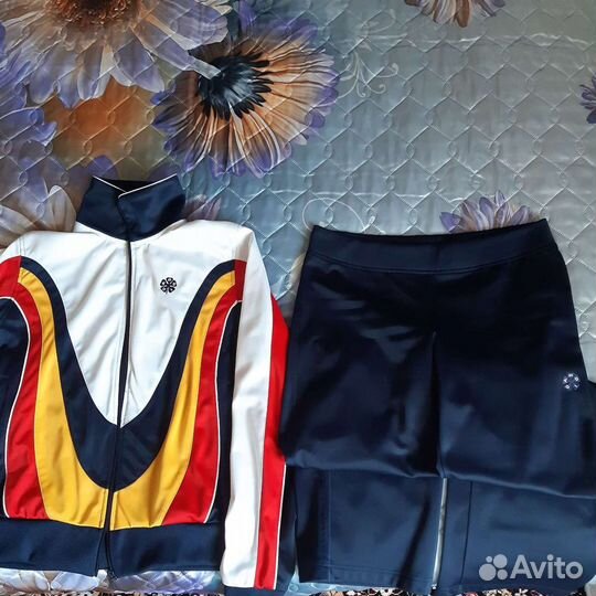 Спортивный костюм