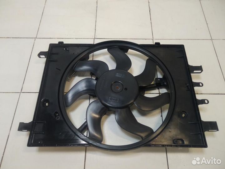 Диффузор вентилятора Infiniti Q50 V37