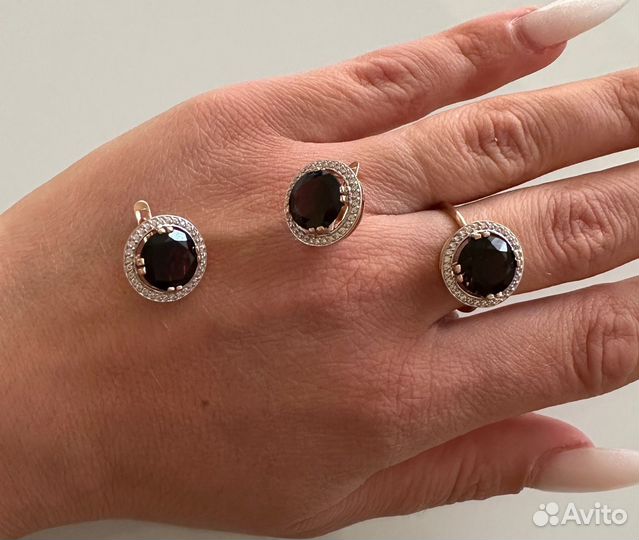 Сережки + кольцо. Золото, 9.6 грамм