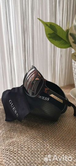 Очки guess оригинал