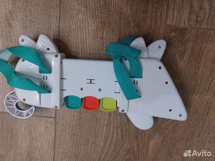 Развивающие игрушки на коляску