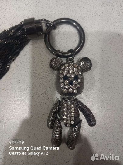 Брелок на ключи на рюкзак и на прочее