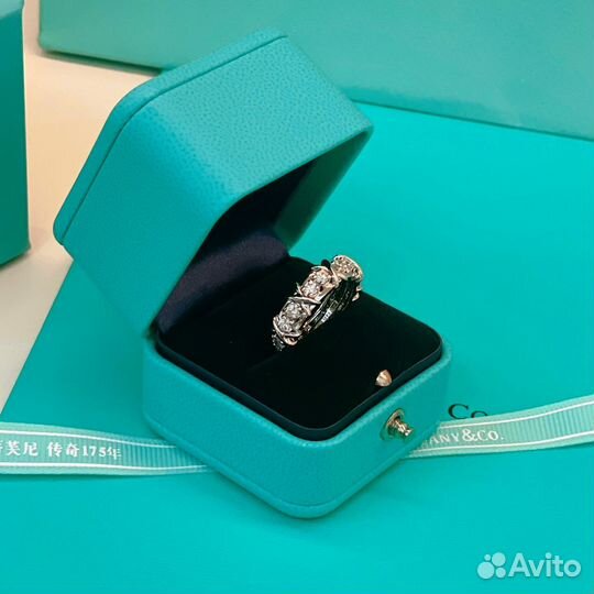 Tiffany кольцо из белого золота 750 пробы