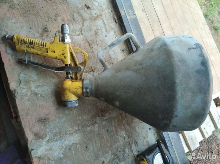 Краскораспылитель