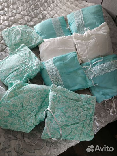 Бортики в кроватку