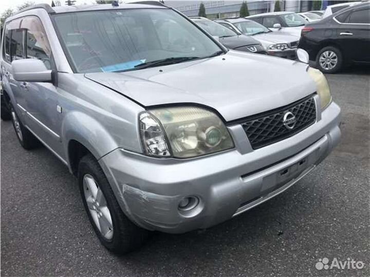 Поворотный кулак левый X-Trail T30