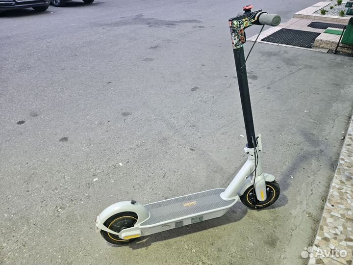 Электросамокат Ninebot Max G30LP