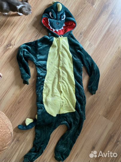 Костюм динозавра