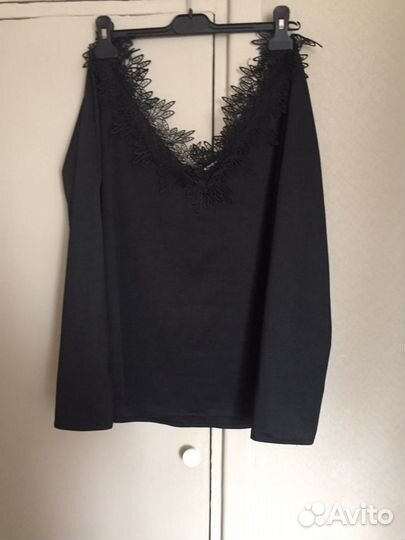 Одежда для женщины 52 размера