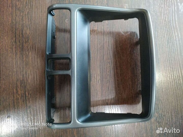 Рамка магнитолы cr-v 2 поколения (с навигацией)