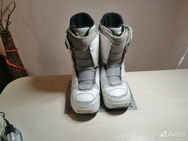 Сноубордические ботинки burton