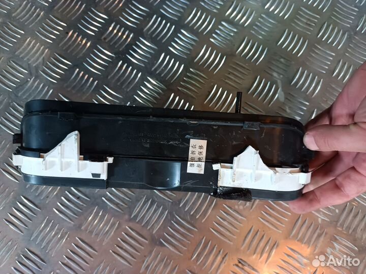 Панель приборов Лифан Х60 х 60 Lifan X60 2012