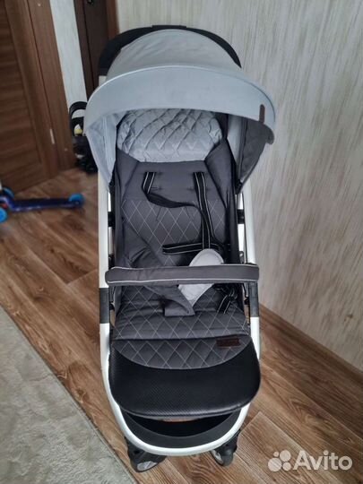 Прогулочная коляска Carrello Gloria