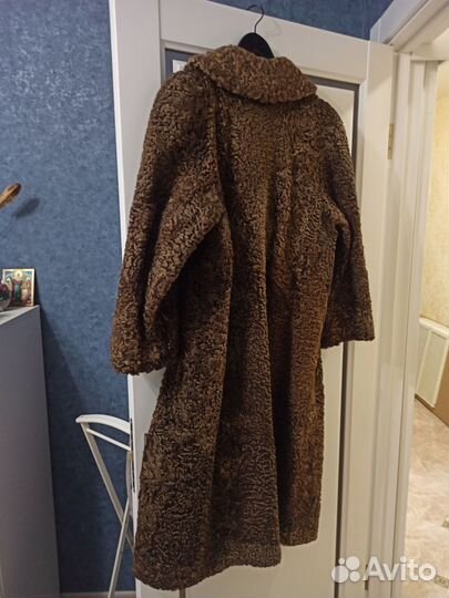 Шуба из каракульчи. Пепельно- коричневая 48-50 р