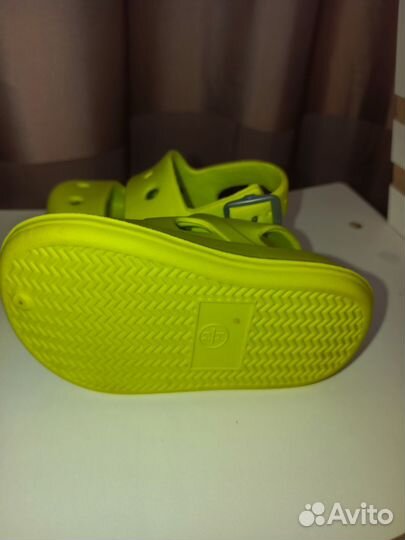 Сандали- сланцы 23/24