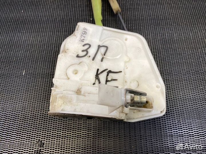 Замок двери задний правый Mazda Cx-5 KE 2011-2017