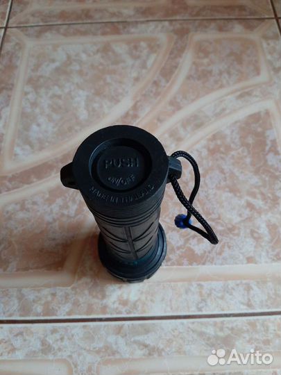 Фонарик Fnilips